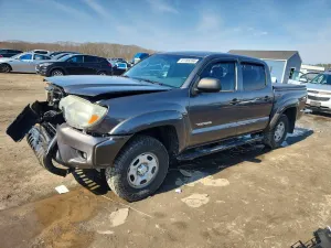 Toyota Tacoma 2.7L 4 2015