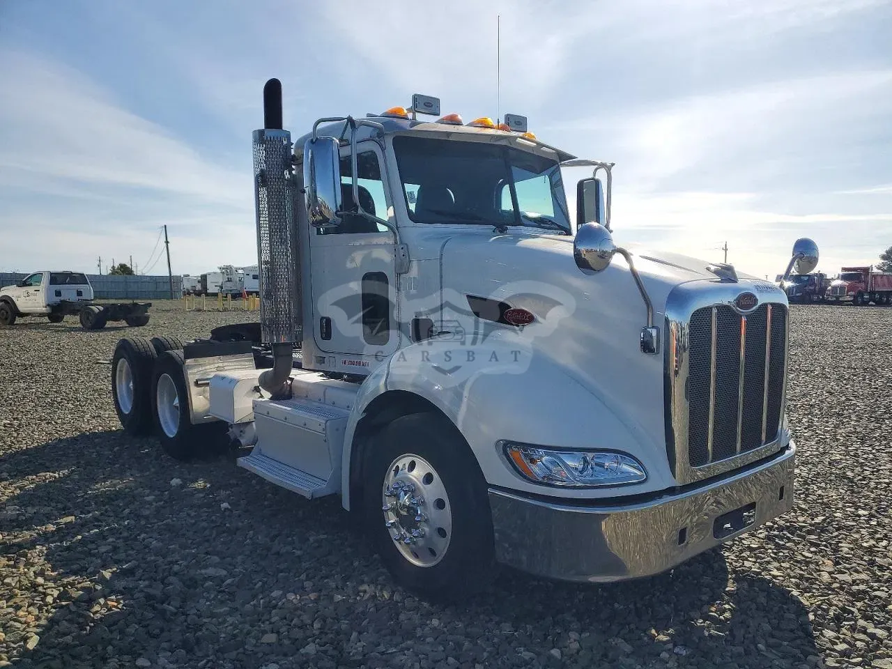 Peterbilt 384 12.9L 6 2013