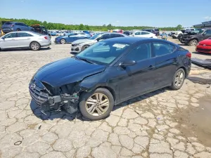 Hyundai Elantra 2.0L 4 2019