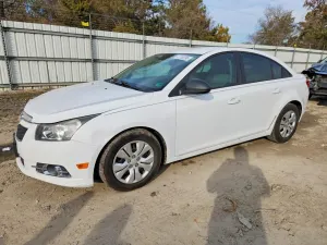 Chevrolet Cruze 1.8L 4 2013