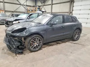 Porsche Macan 2.0L 4 2024