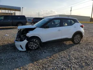 Nissan Kicks 1.6L 4 2024