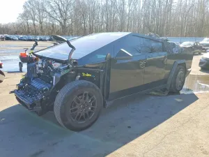 Tesla Cybertruck 2025