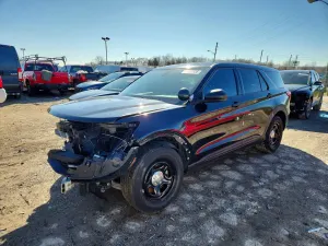 Ford Explorer 3.3L 6 2023
