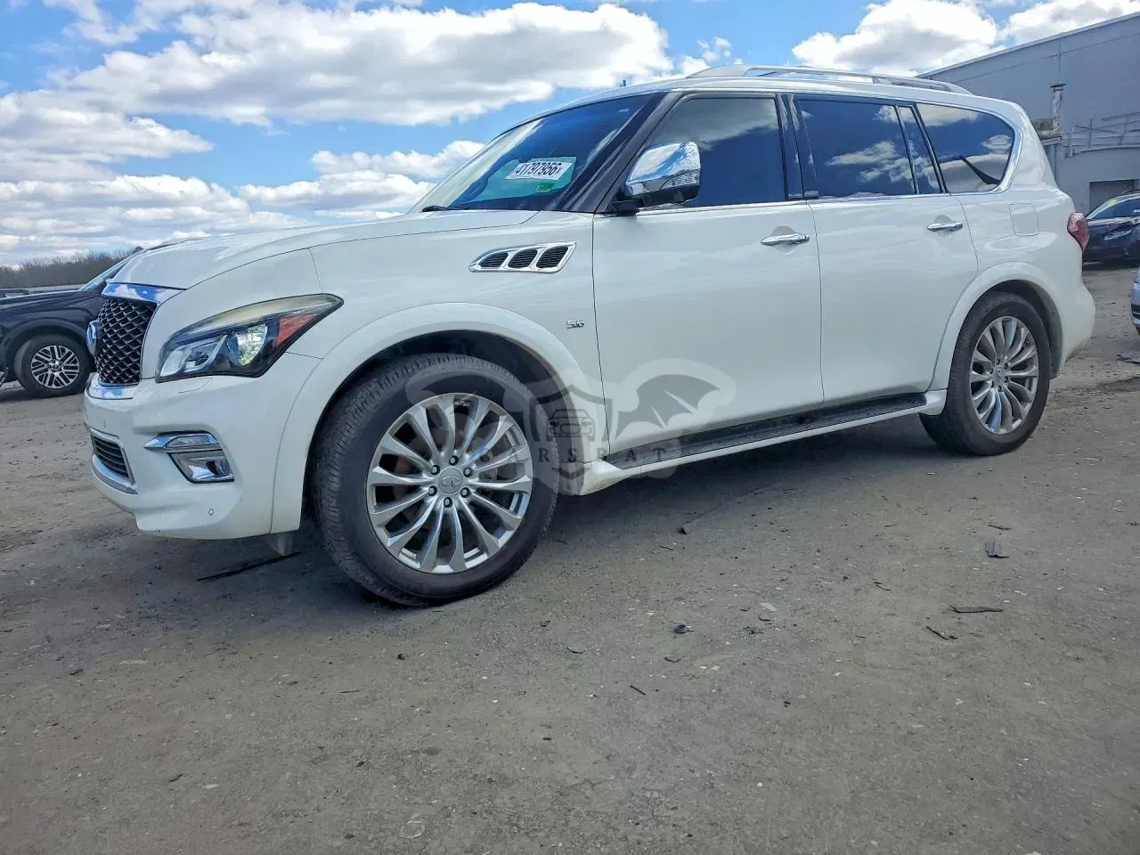 Infiniti QX80 5.6L 8 2016