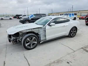 Ford Mustang 3.7L 6 2016