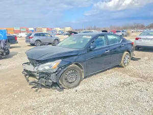 Nissan Altima 2.5L 4 2020