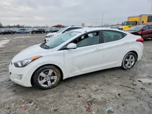 Hyundai Elantra 1.8L 4 2013