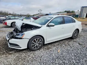 Volkswagen Jetta 1.4L 4 2017