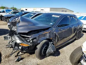 Toyota Camry 2.5L 4 2021