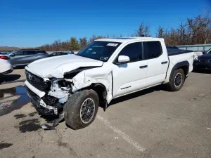 Toyota Tacoma 2.4L 4 2024