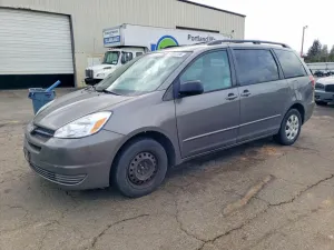 Toyota Sienna 3.3L 6 2005
