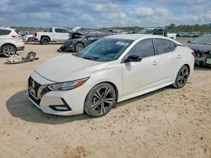 Nissan Sentra 2.0L 4 2021