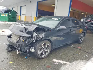 Hyundai Elantra 2.0L 4 2023