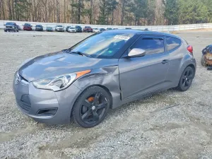 Hyundai Veloster 1.6L 4 2013