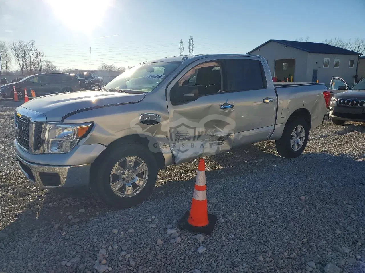 Nissan Titan 5.6L 8 2017
