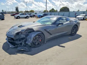 Chevrolet Corvette 6.2L 8 2015