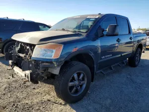 Nissan Titan 5.6L 8 2014