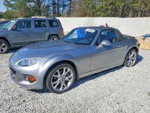Mazda MX-5 (Miata) 2.0L 4 2015