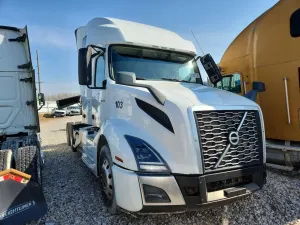 Volvo VN 12.8L 6 2020