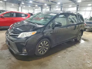 Toyota Sienna 3.5L 6 2018