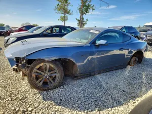 Ford Mustang 5.0L 8 2025