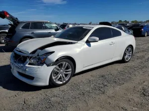 Infiniti G37 3.7L 6 2009
