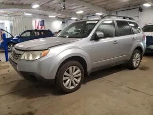 Subaru Forester 2.5L 4 2012