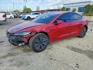 Tesla Model 3 2025