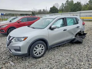 Nissan Rogue 2.5L 4 2020