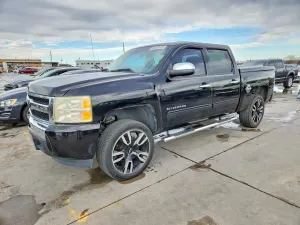 Chevrolet Silverado 1500 4.8L 8 2011