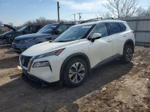Nissan Rogue 2.5L 4 2021