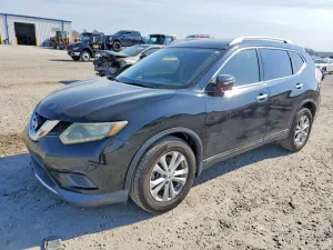 Nissan Rogue 2.5L 4 2015