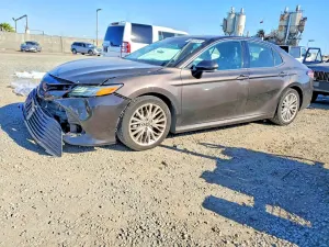Toyota Camry 2.5L 4 2018