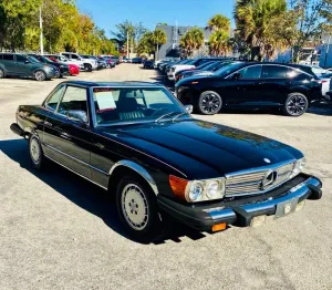 Mercedes-Benz 380 3.8L 8 1981