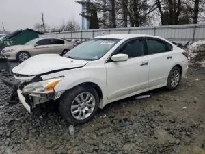 Nissan Altima 2.5L 4 2015