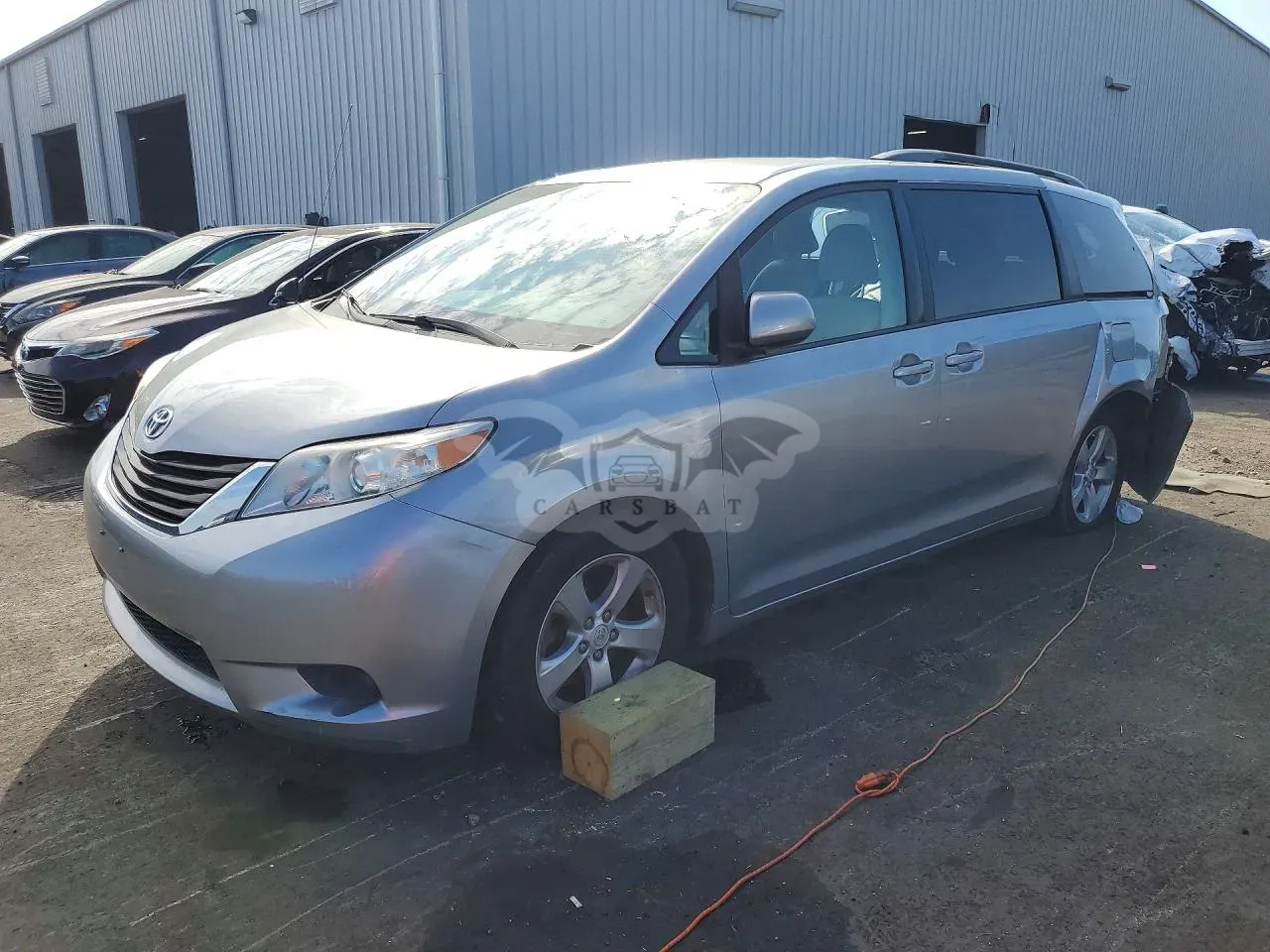 Toyota Sienna 3.5L 6 2014