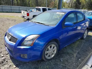 Nissan Sentra 2.0L 4 2012