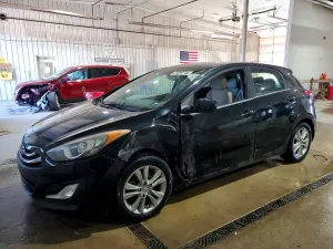 Hyundai Elantra 1.8L 4 2013