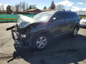 Toyota Highlander 3.5L 6 2015
