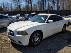 Dodge Charger 5.7L 8 2014