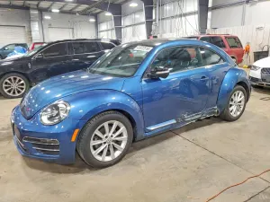 Volkswagen Beetle 2.0L 4 2019