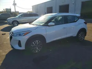 Nissan Kicks 1.6L 4 2022