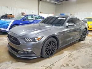 Ford Mustang 5.0L 8 2016