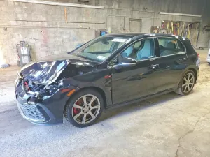 Volkswagen Golf 2.0L 4 2024