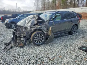 Volvo XC90 2.0L 4 2018