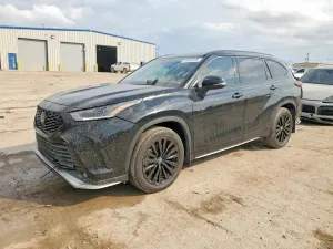 Toyota Highlander 2.4L 4 2024