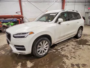 Volvo XC90 2.0L 4 2018