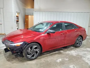 Hyundai Elantra 2.0L 4 2025