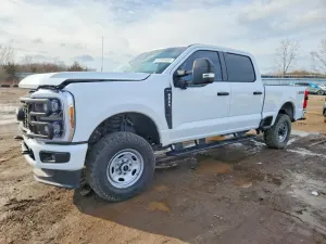Ford F-250 7.3L 8 2024